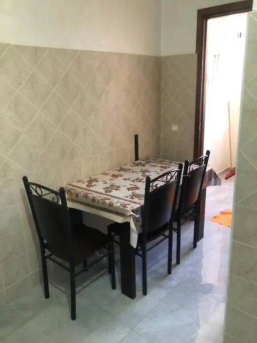 Family Apartment Steps Away From Everything Marrakesh 0*,