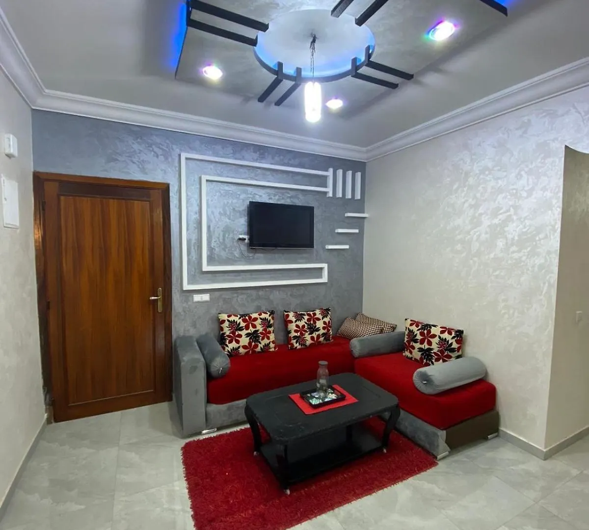 Family Apartment Steps Away From Everything Marrakesh