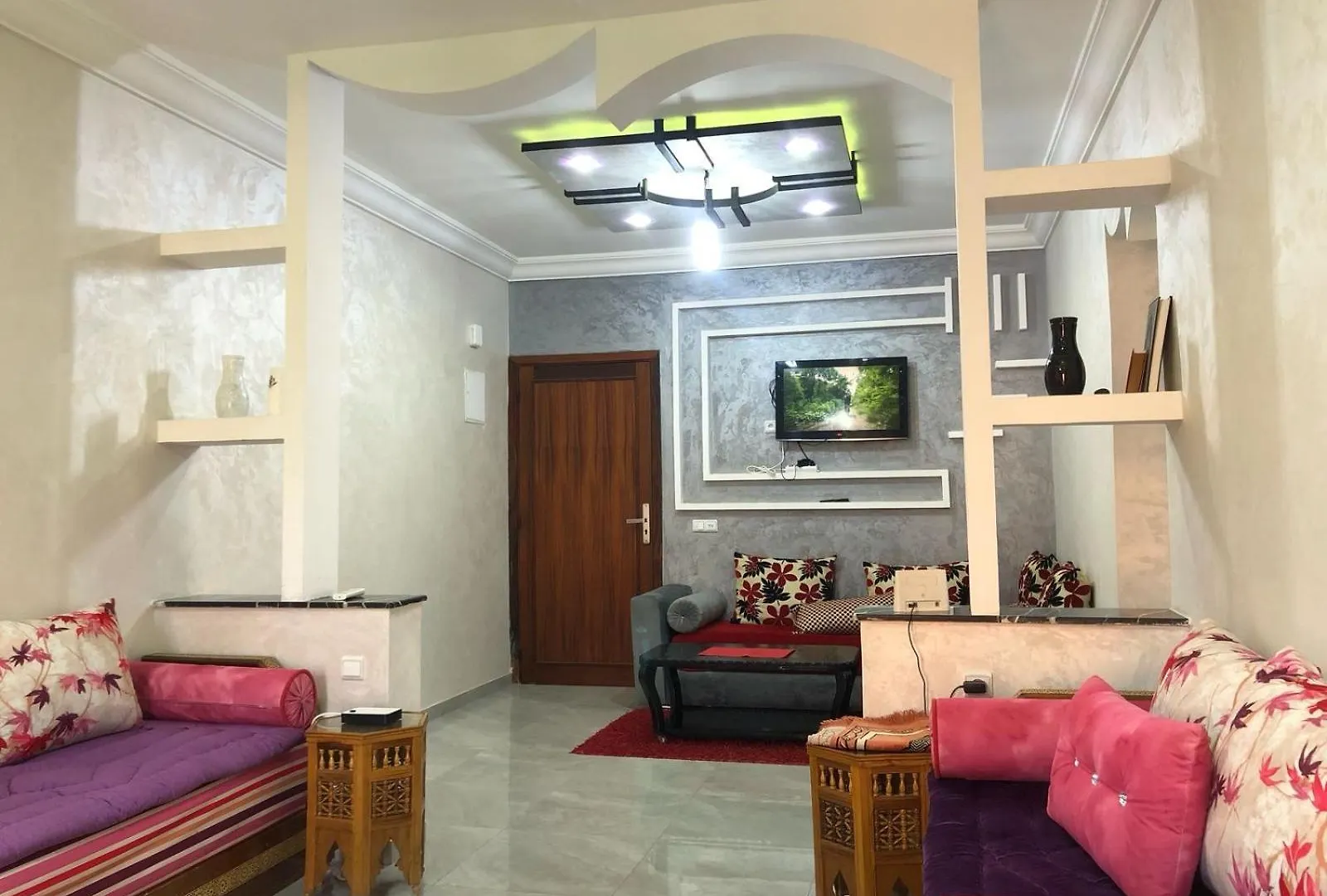 Family Apartment Steps Away From Everything Marrakesh 0*,  Morocco